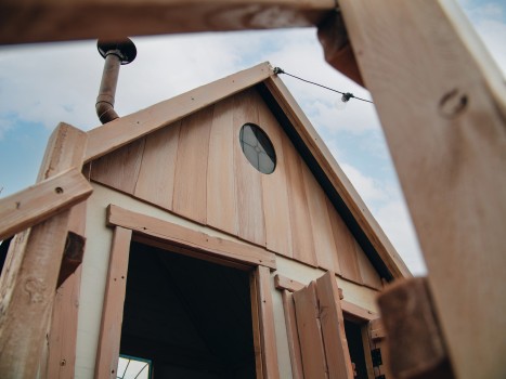 NICEfamily | The Storybook House XL